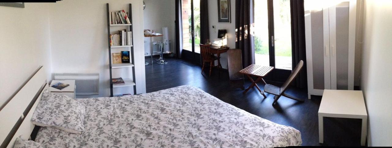 Chambre D'Hotes Du Clos Bamboo Mérignac Eksteriør billede